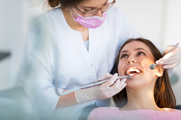 General Dentistry Tips For Dealing With A Loose Tooth